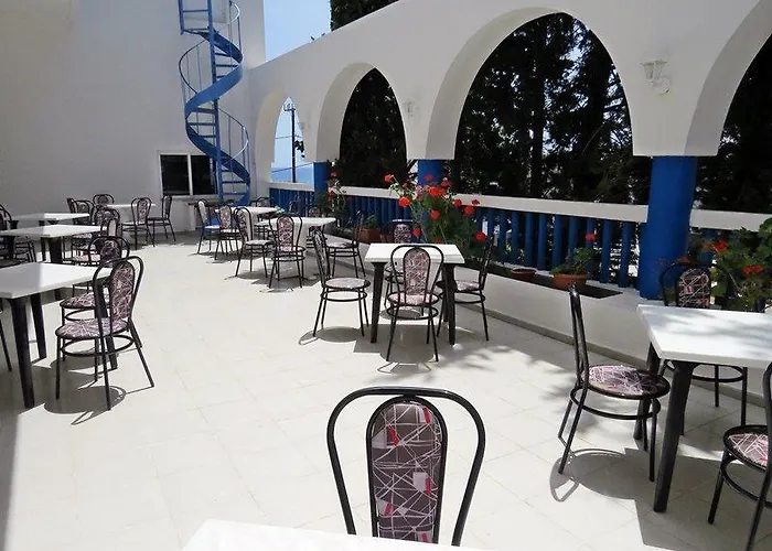 Golden Sunrise Hotel 3*