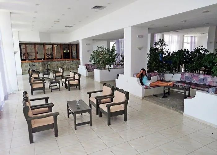 Golden Sunrise Hotel