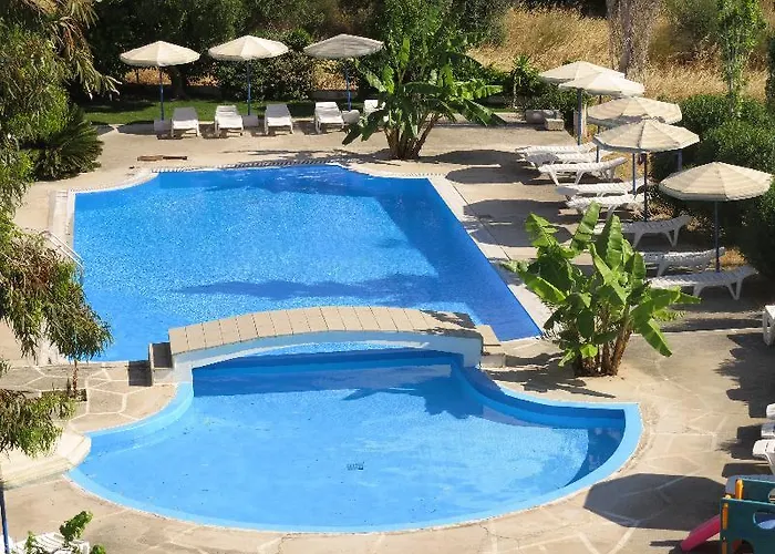 Golden Sunrise Otel 3*