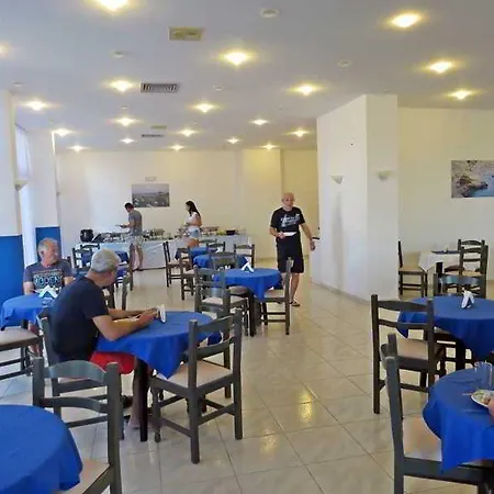 Golden Sunrise Hotel Gennadi