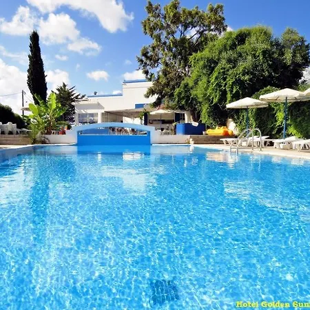 ホテル Golden Sunrise ゲンナジー